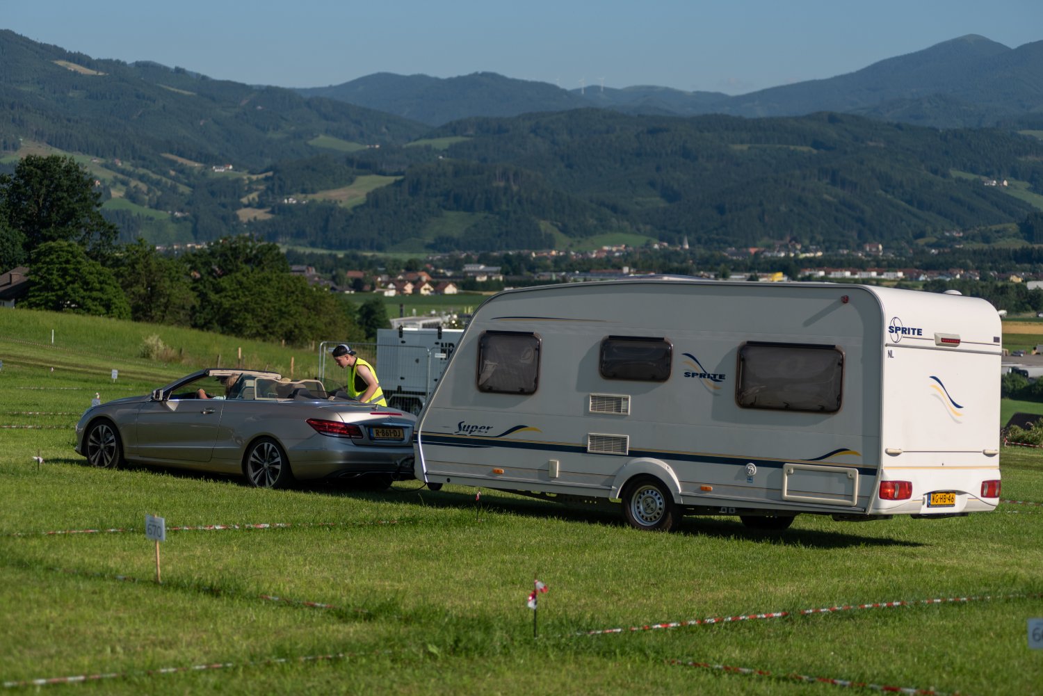 <p>For our Camping guests the parking issue is very easy – you just park your vehicle on your camping pitch! </p>
